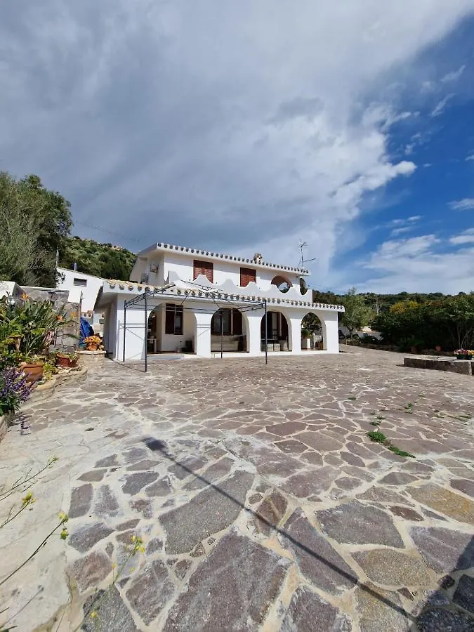 Villa Quattro Archi Marongiu